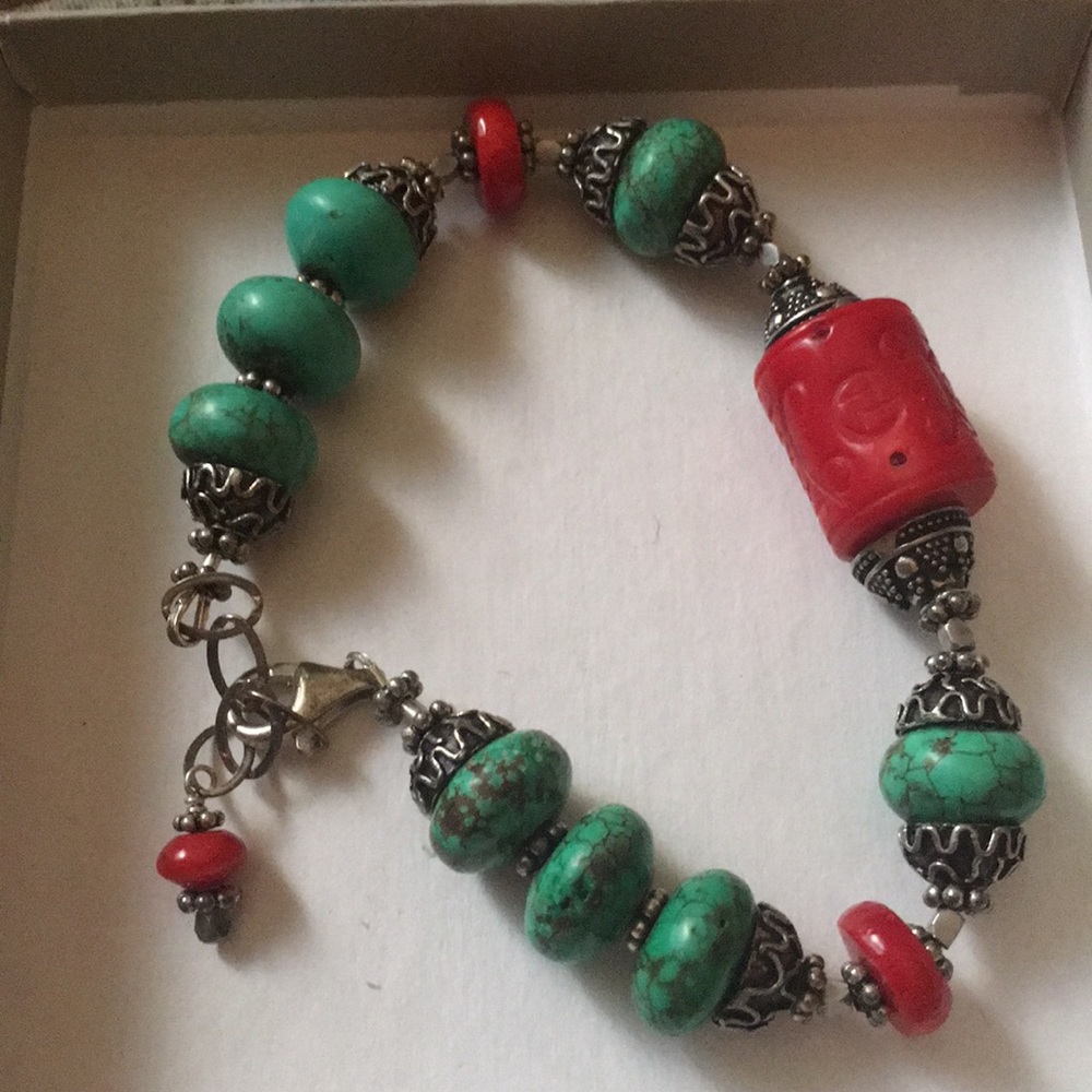 Bracelet